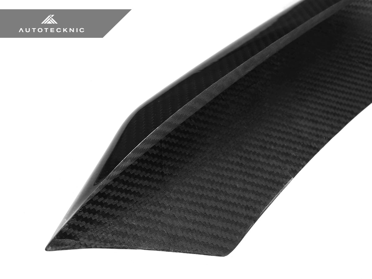 AutoTecknic Dry Carbon Corsa Bumper Trim - F80 M3 | F82/ F83 M4