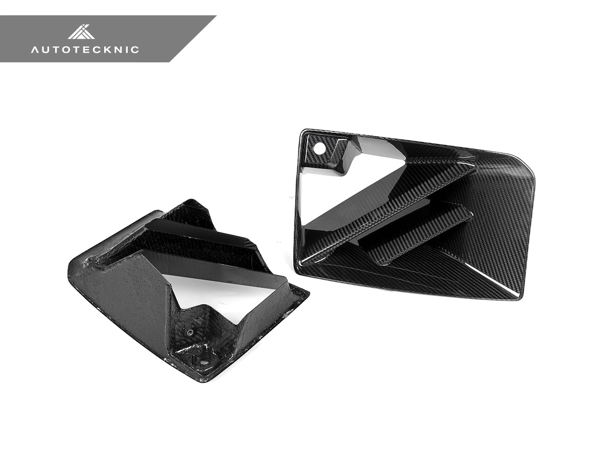 AutoTecknic Dry Carbon Corsa Front Air Inlet Trim Set - G87 M2