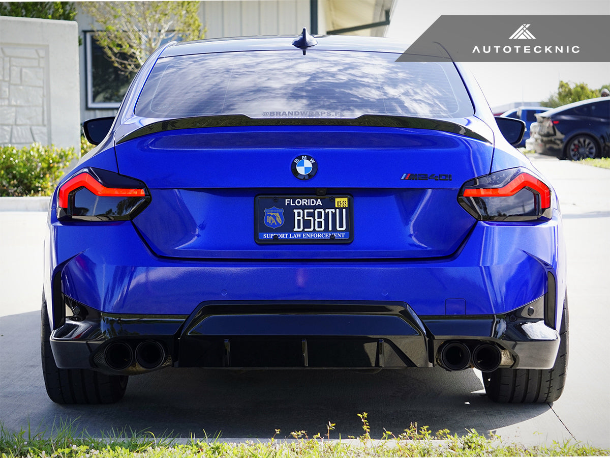 AutoTecknic Dry Carbon Versus Trunk Spoiler - G87 M2